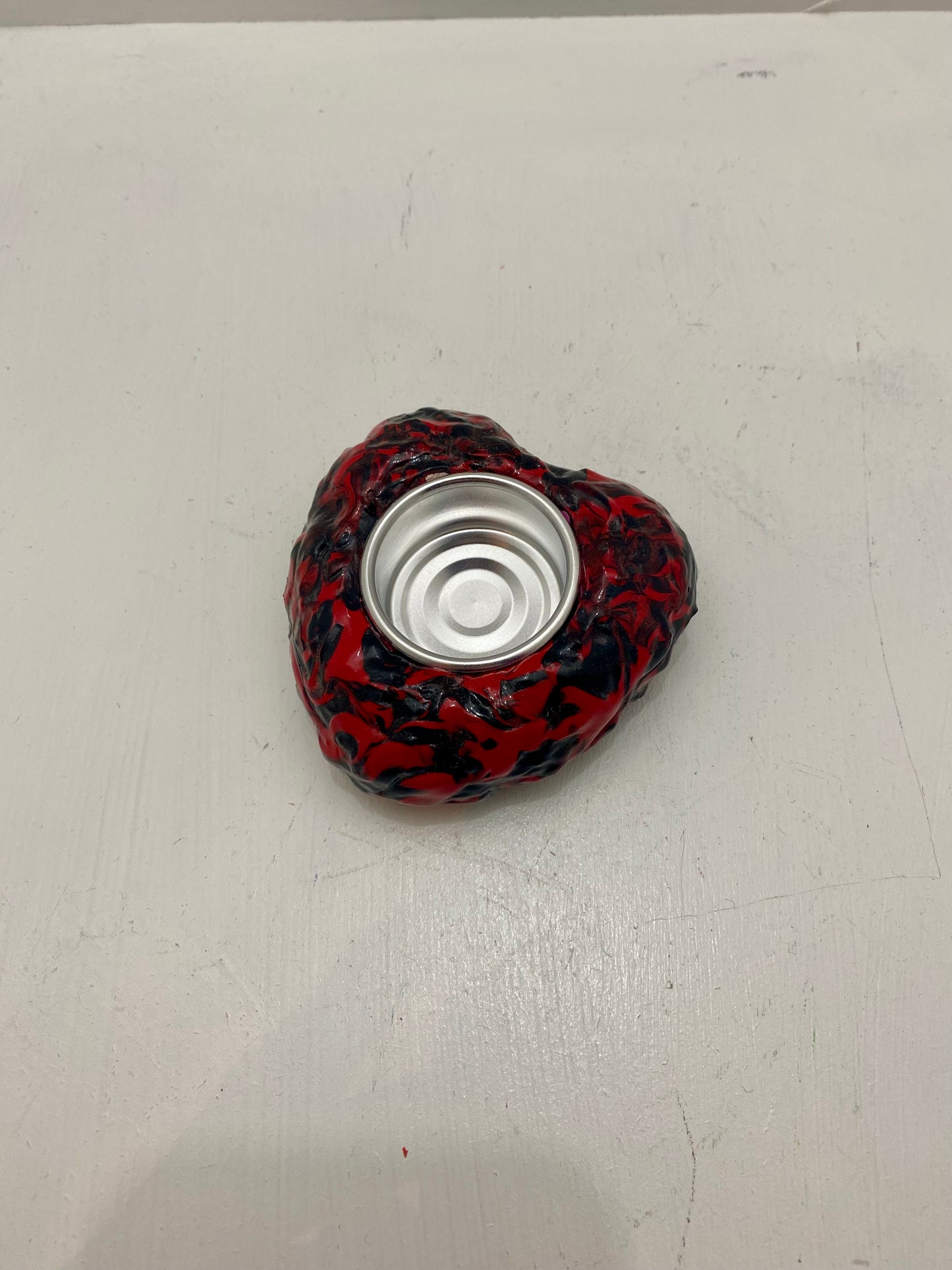 Red Heart Holder