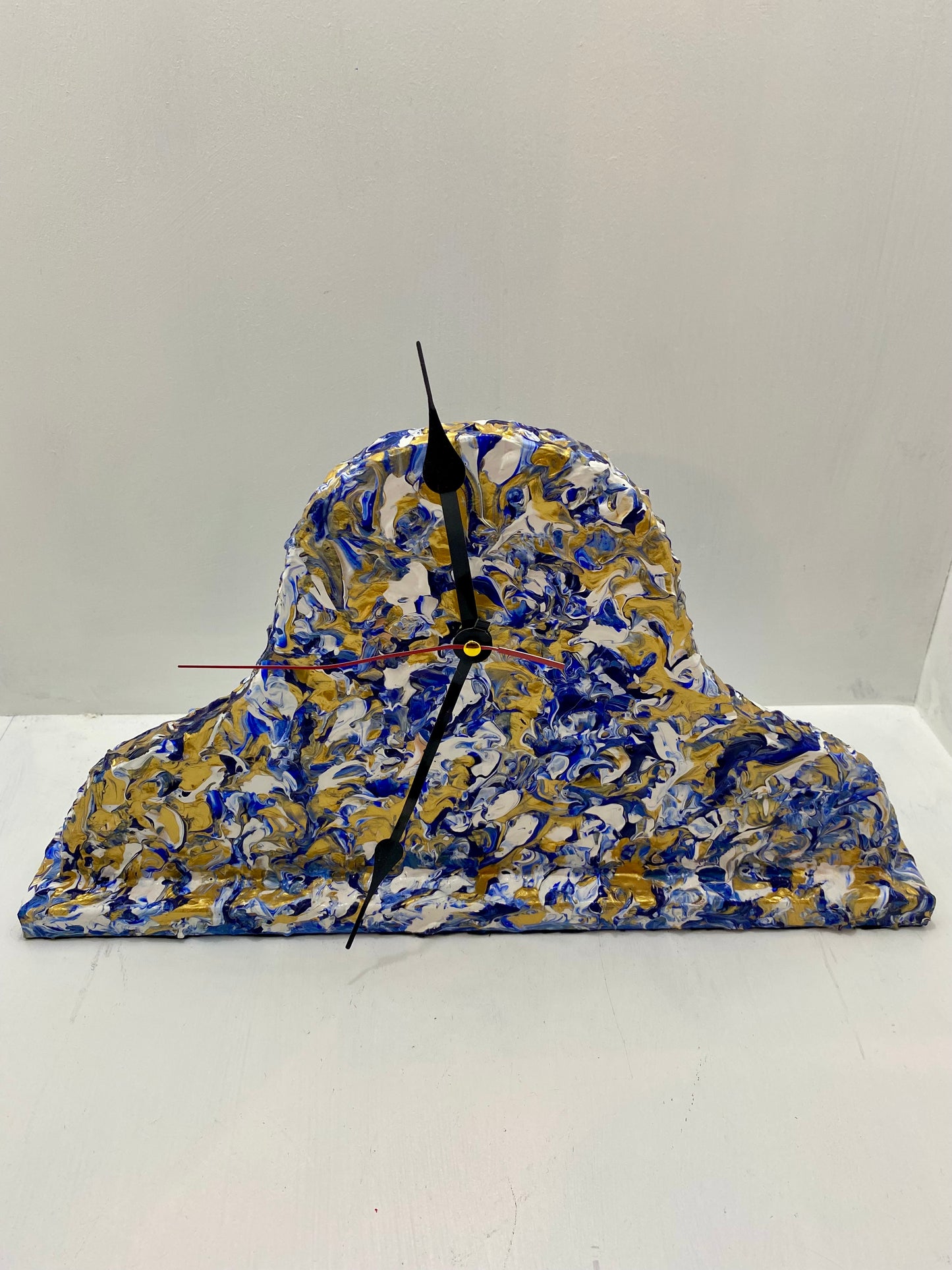 Triple Stipple Clock