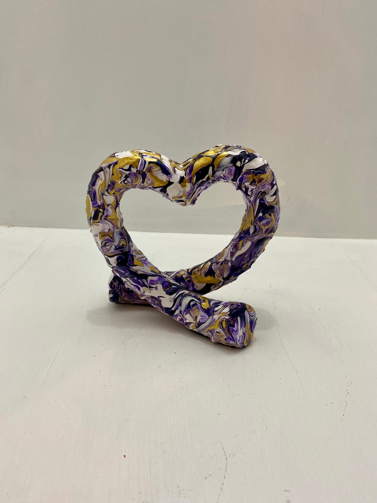 White gold heart Triple Stipple