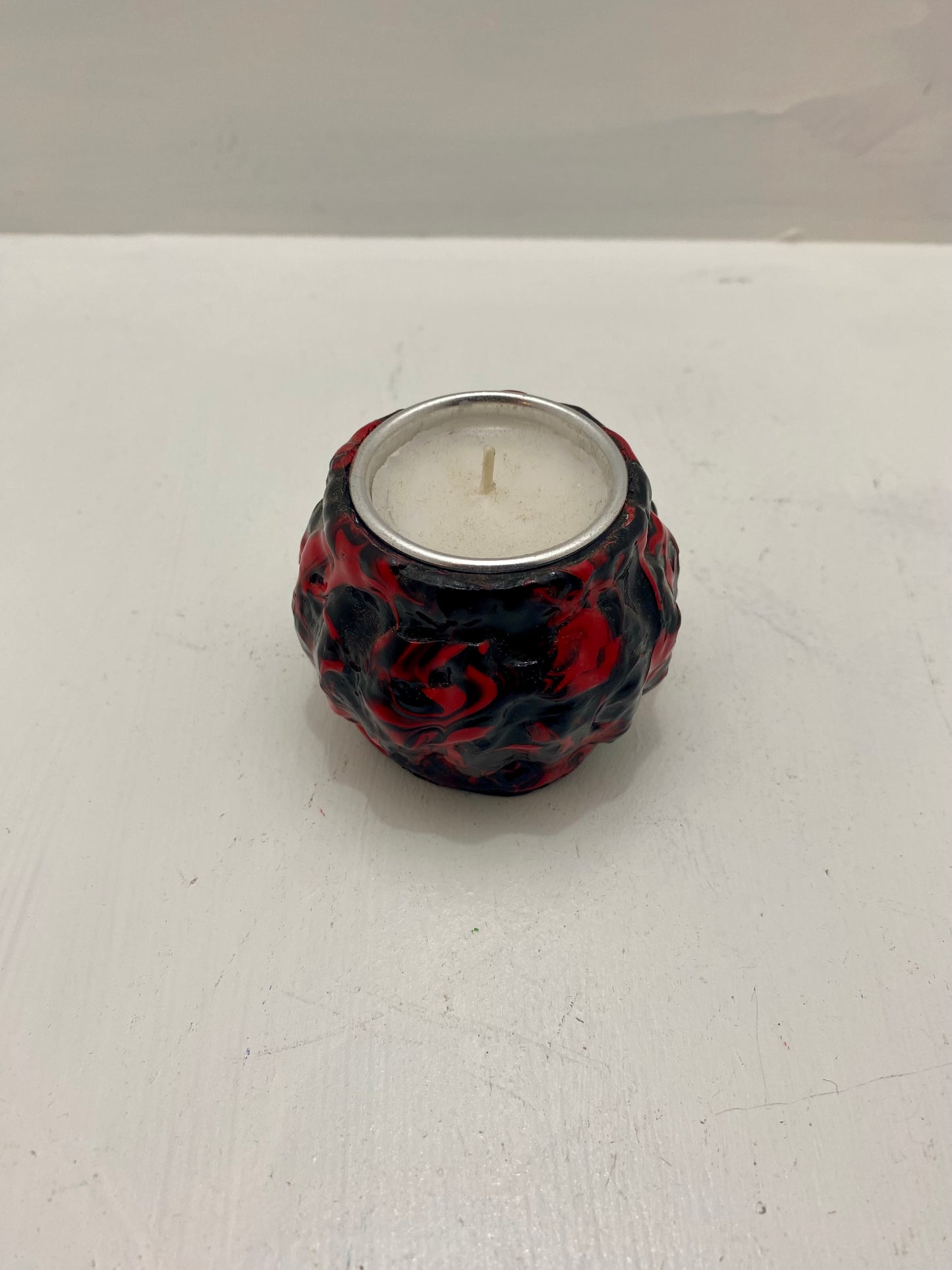 Red Triple Stipple Candle